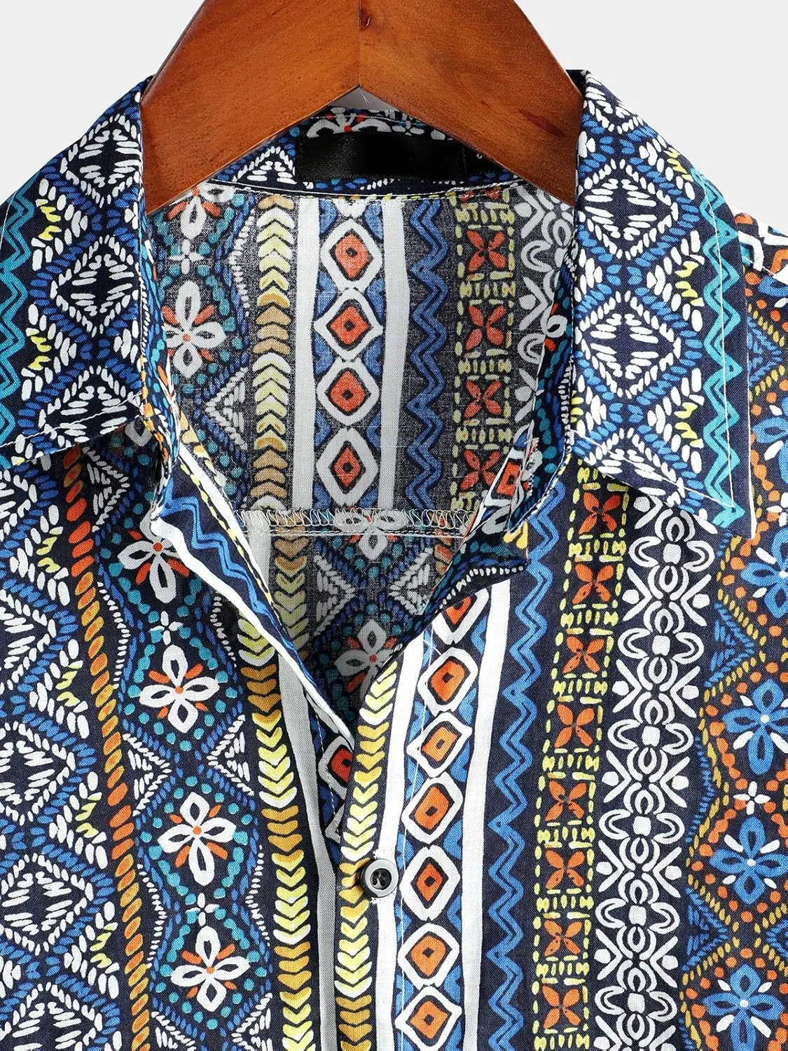 VATPAVE Mens Casual Short Sleeve Button Down Shirts Regular Fit Hawaiian Summer Shirt